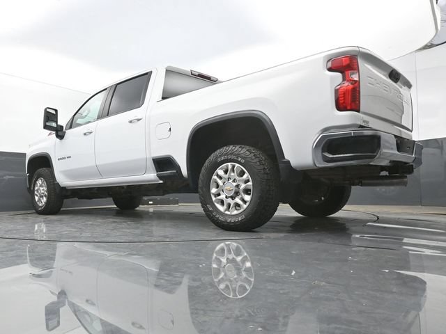 Used 2024 Chevrolet Silverado 2500 LT AWD/4WD image 45