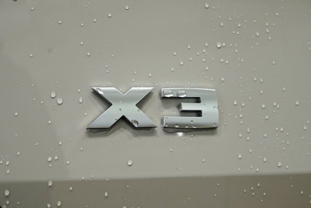 Used 2025 BMW X3 M50 w/ Premium Package image 22