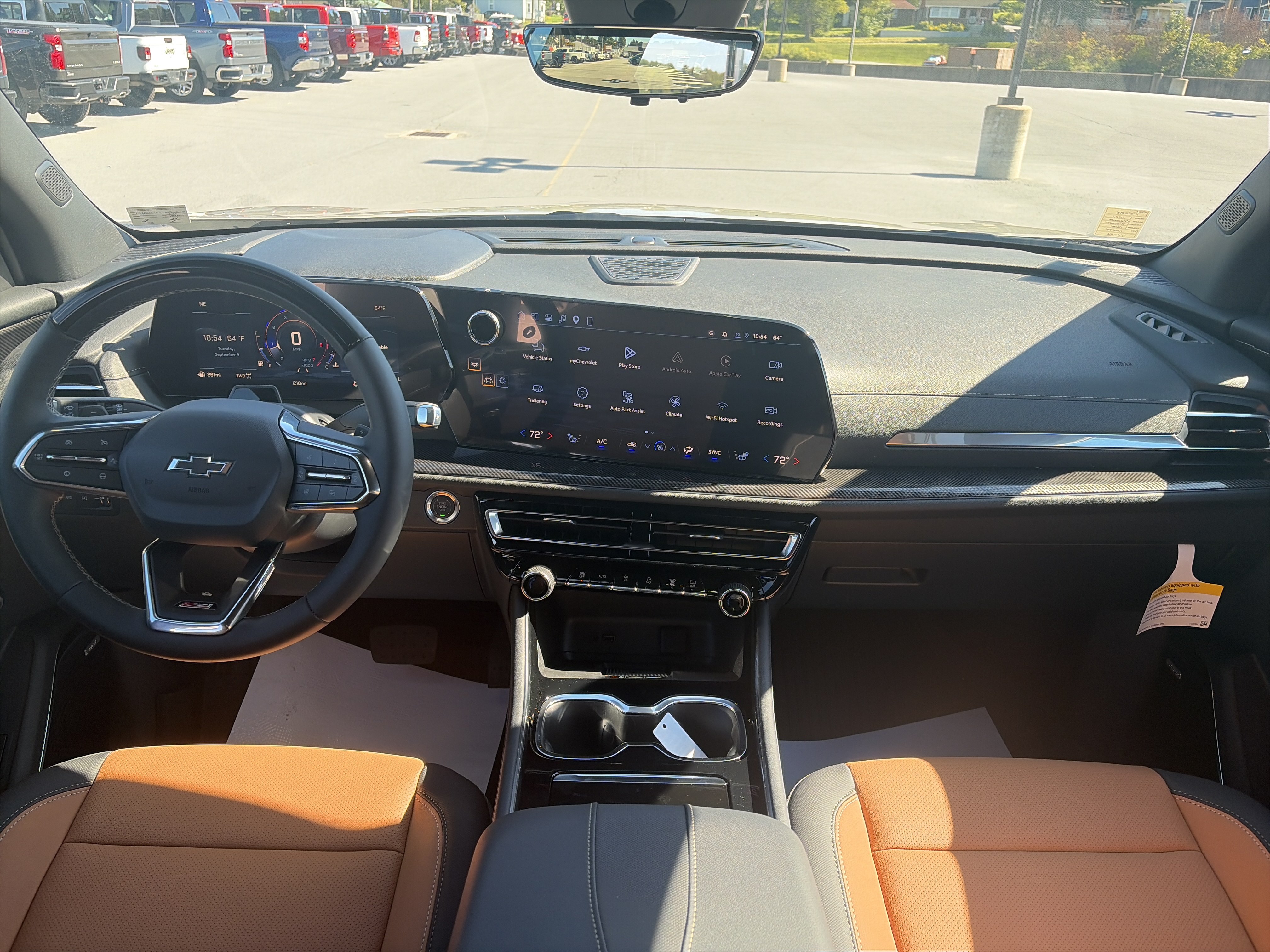 New 2027 Chevrolet Traverse Z71 w/ Enhanced Driving Package AWD/4WD image 6