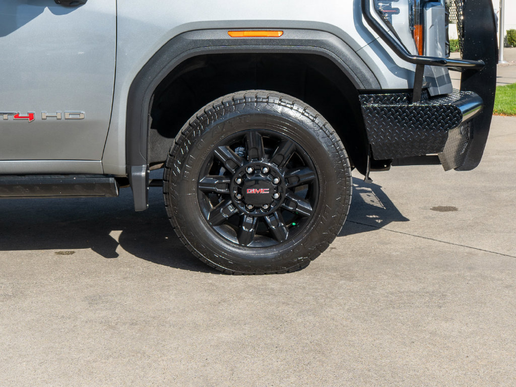 Used 2024 GMC Sierra 2500 AT4 w/ AT4 Premium Plus Package AWD/4WD image 40