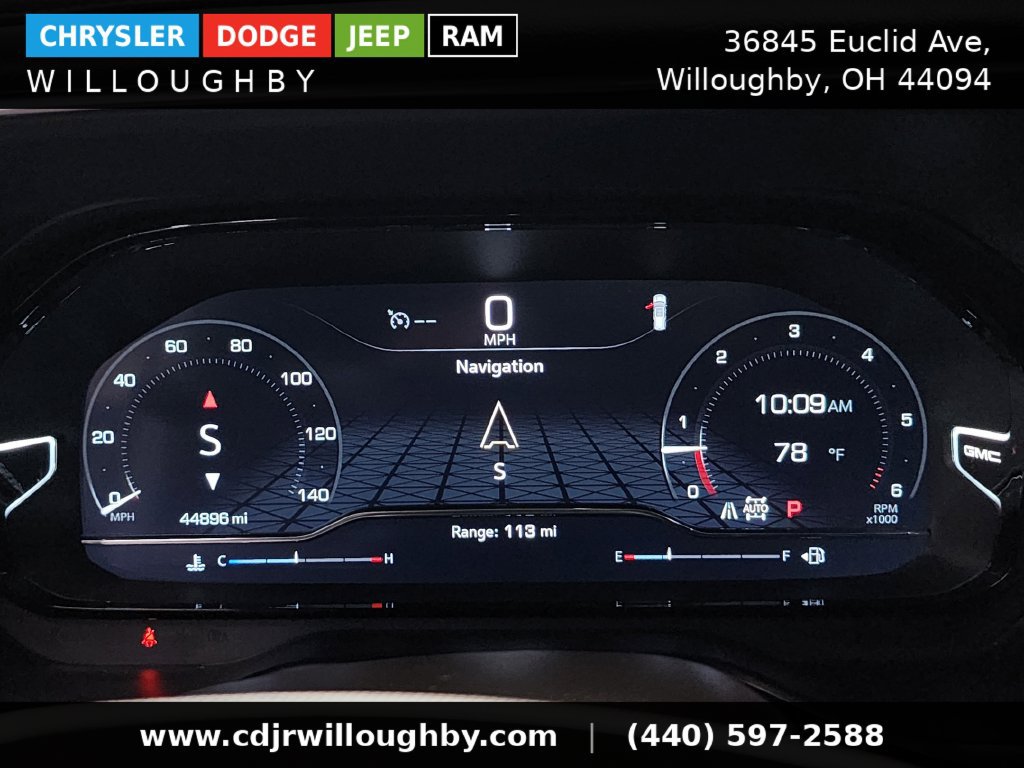 Used 2023 GMC Yukon Denali AWD/4WD image 18
