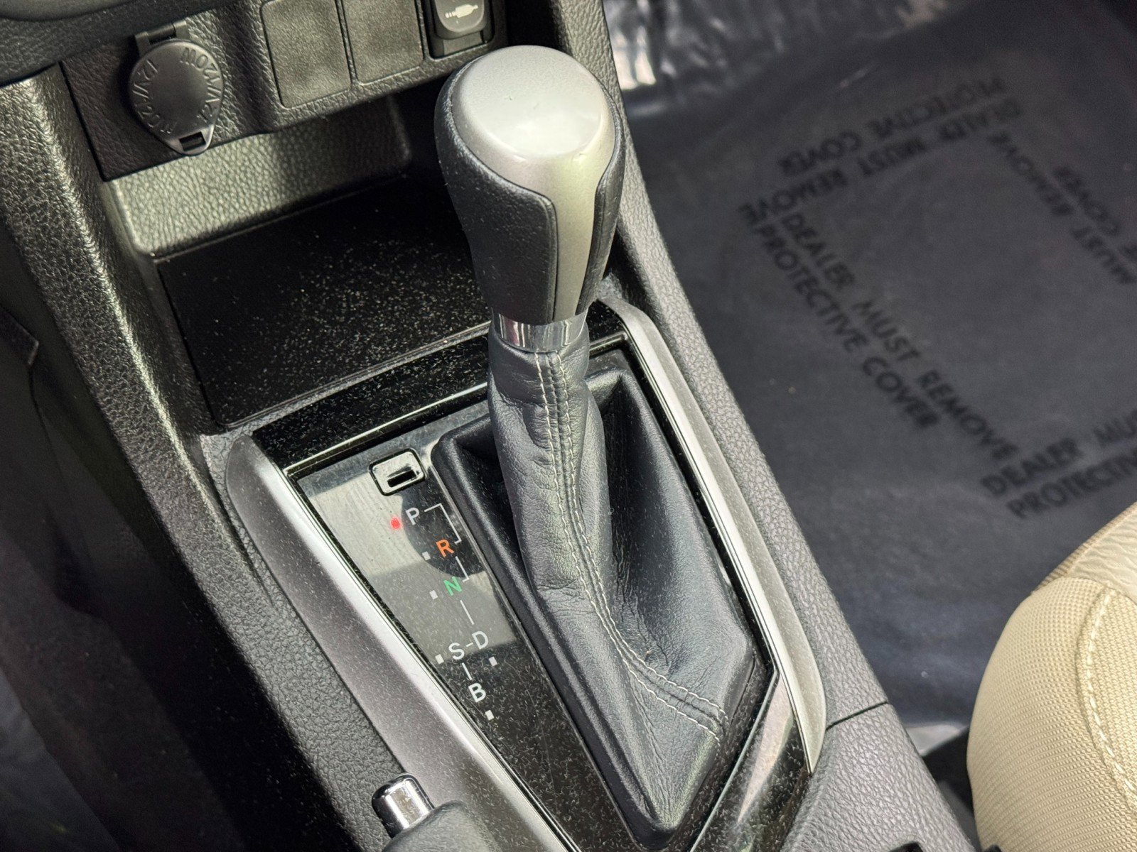 Used 2016 Toyota Corolla LE image 26