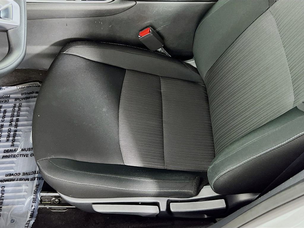 Used 2025 Nissan Sentra SV FWD image 18