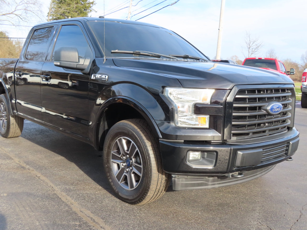 Used 2017 Ford F150 XLT w/ Equipment Group 301A Mid image 23
