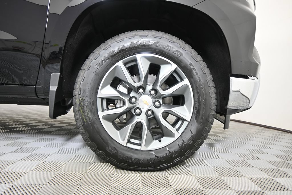 New 2026 Chevrolet Silverado 1500 LT AWD/4WD image 12