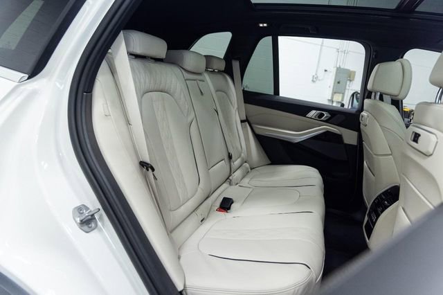 New 2026 BMW X5 xDrive50e image 26