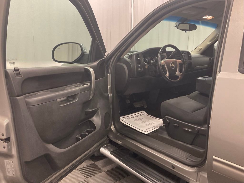 Used 2012 Chevrolet Silverado 1500 LT w/ All-Star Edition AWD/4WD image 9