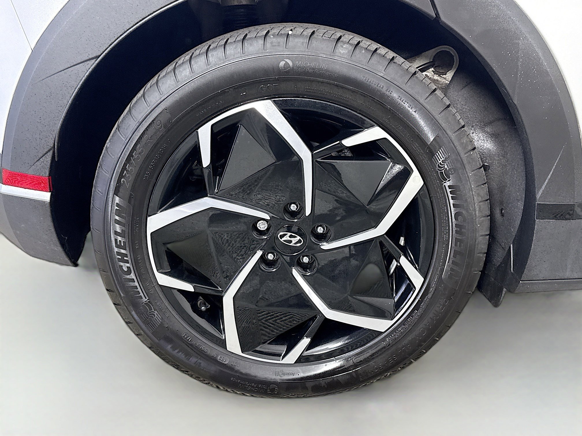 Used 2023 Hyundai Ioniq 5 SEL image 33