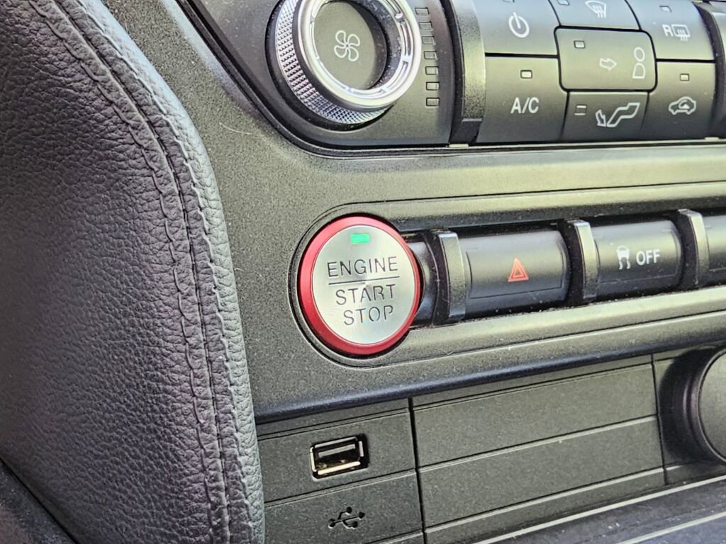 Used 2019 Ford Mustang GT image 36