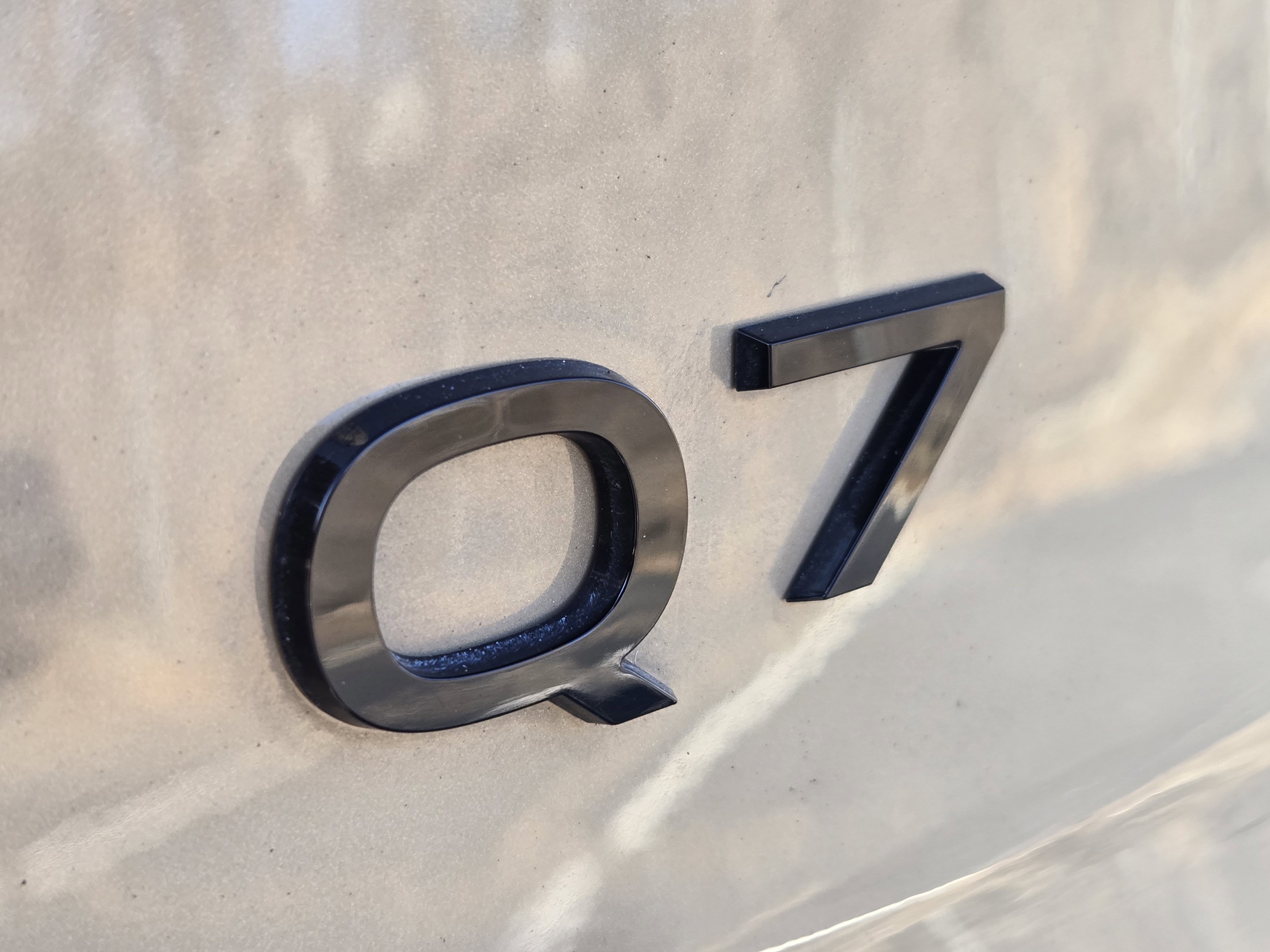 Used 2025 Audi Q7 3.0T Premium Plus image 12