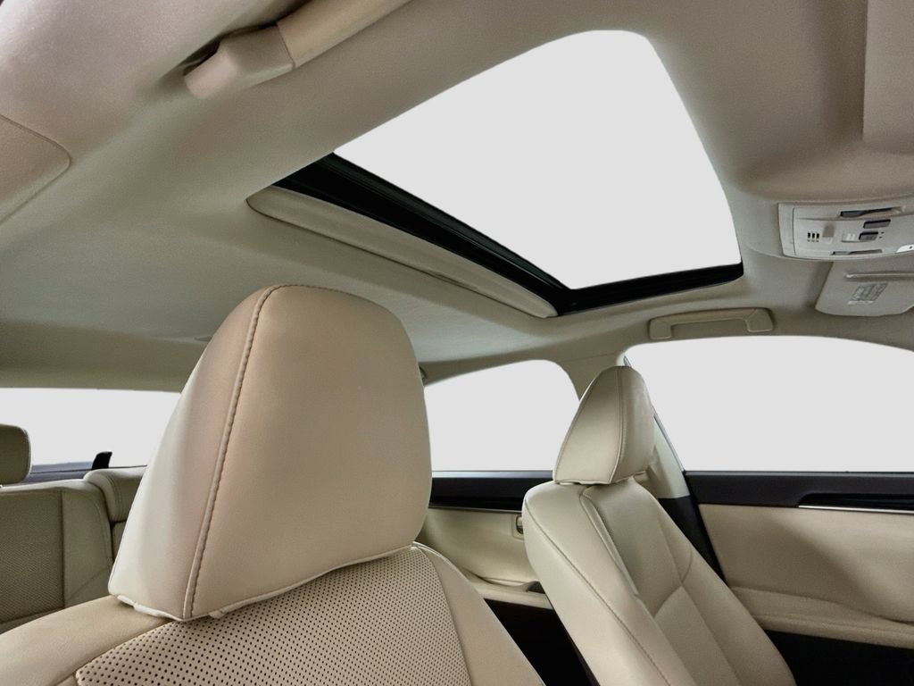 Used 2017 Lexus ES 350 w/ Accessory Package 2 FWD image 18