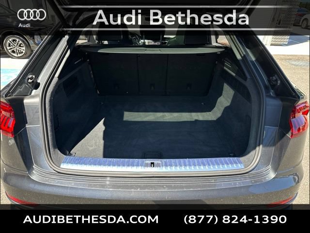 Used 2023 Audi SQ8 Prestige w/ Prestige Package AWD/4WD image 10