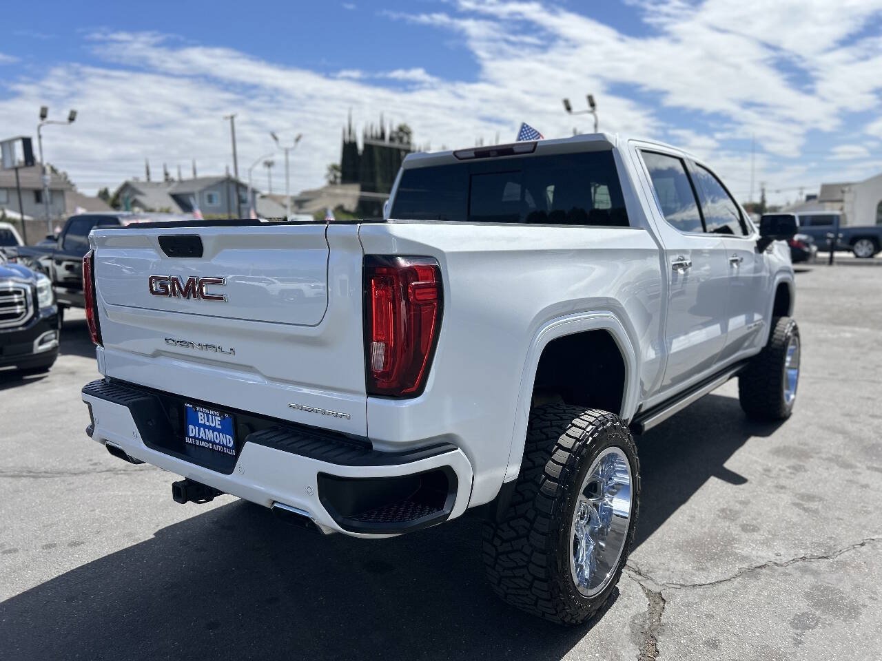 Used 2019 GMC Sierra 1500 Denali w/ Denali Ultimate Package AWD/4WD image 6