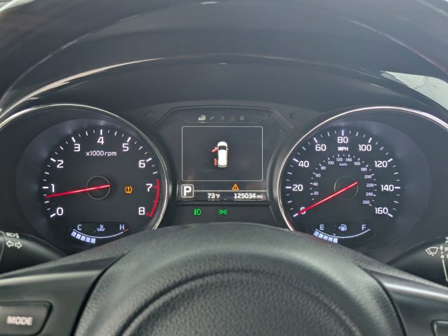 Used 2016 Kia Sedona SX Limited image 11