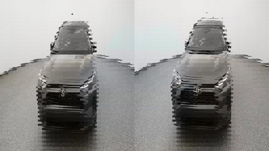 New 2025 Toyota RAV4 XLE image 15