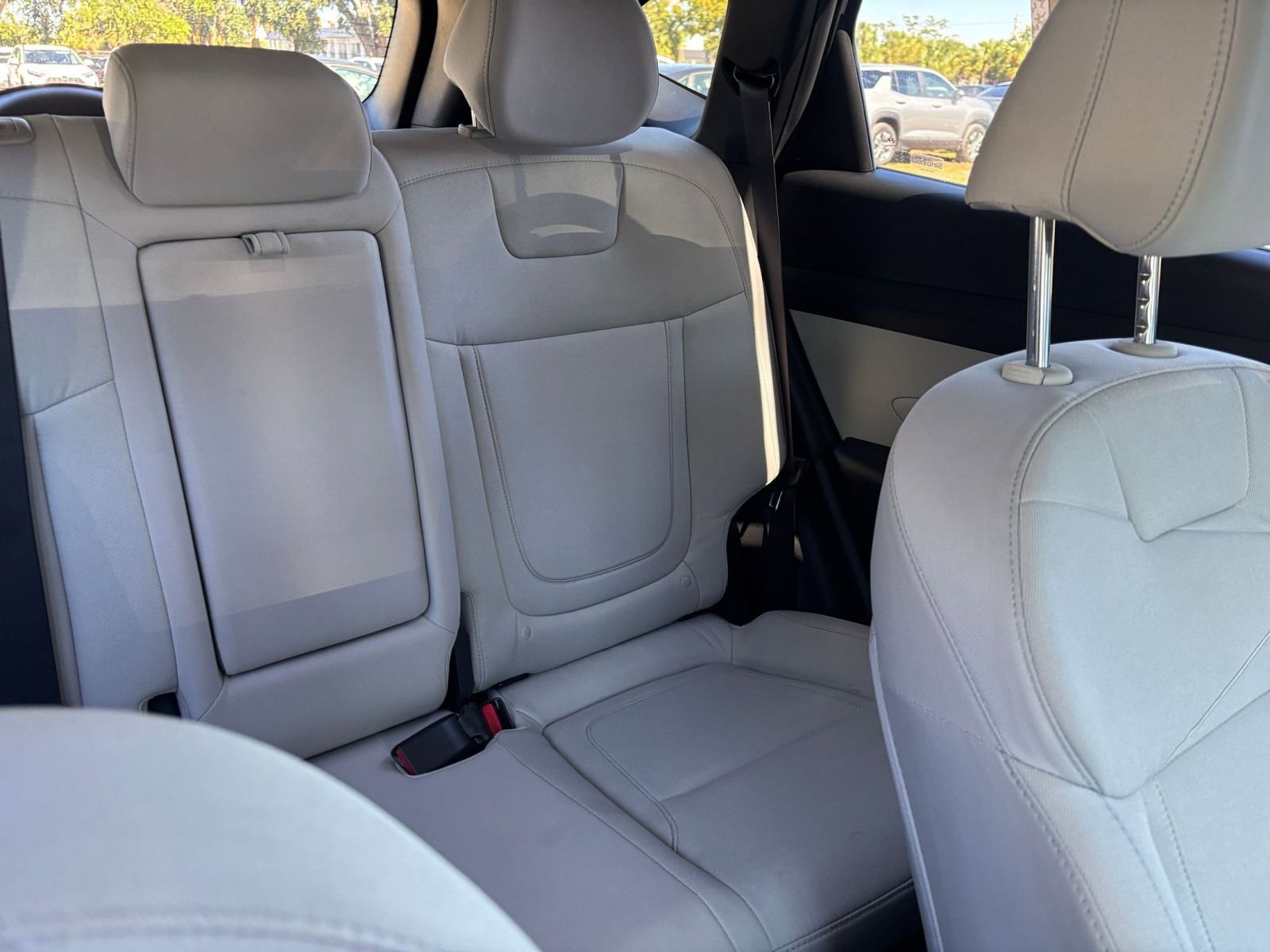 Used 2025 Hyundai Tucson Blue image 37