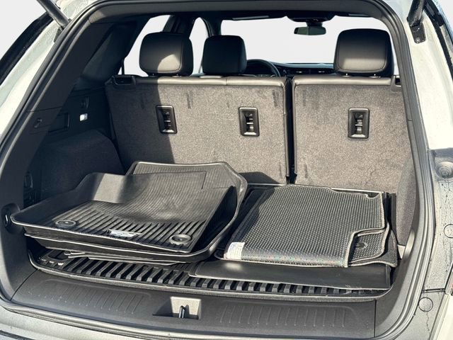 New 2025 Cadillac XT5 Luxury w/ LPO, Floor Liner Package image 5