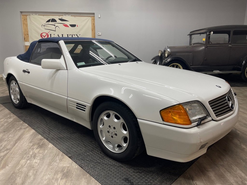 Used 1994 Mercedes-Benz SL 320 image 4
