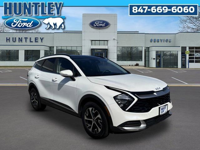 Used 2023 Kia Sportage EX w/ EX Premium Package image 4