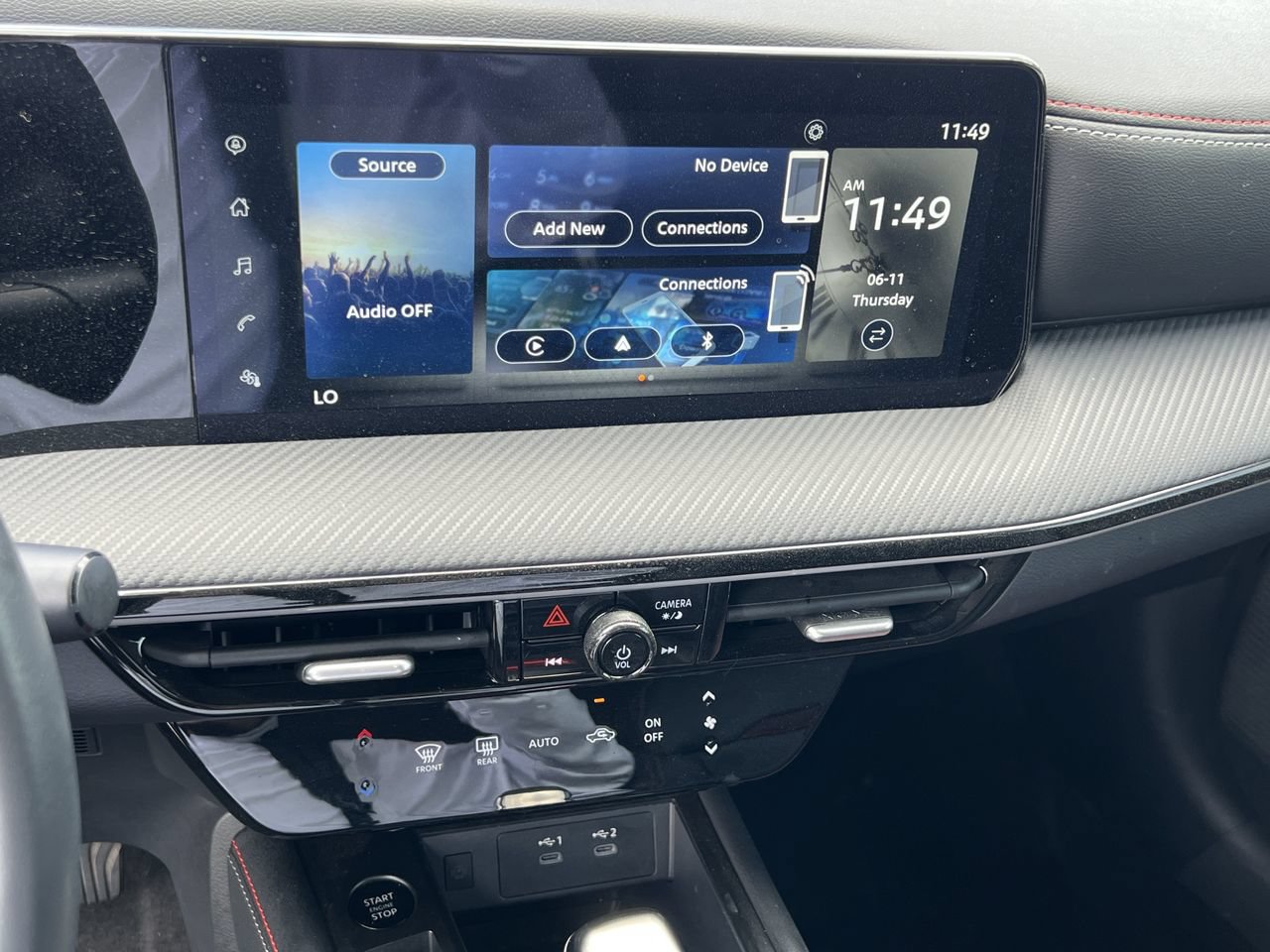 Used 2025 Nissan Kicks SR AWD/4WD image 7