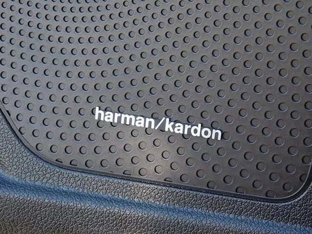 Used 2019 Kia Niro S Touring image 25