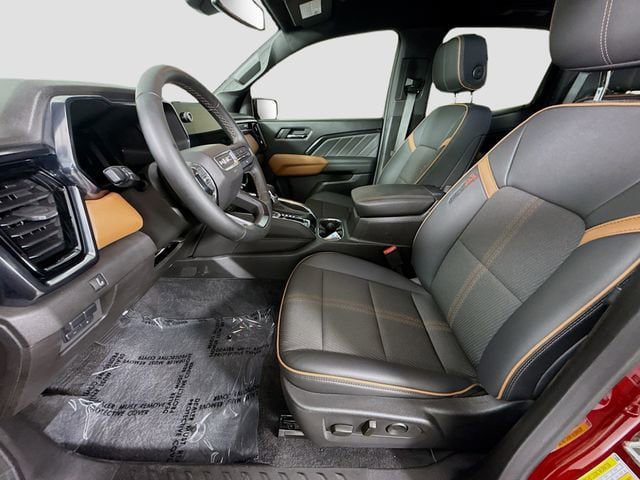Used 2025 GMC Canyon AT4 AWD/4WD image 21