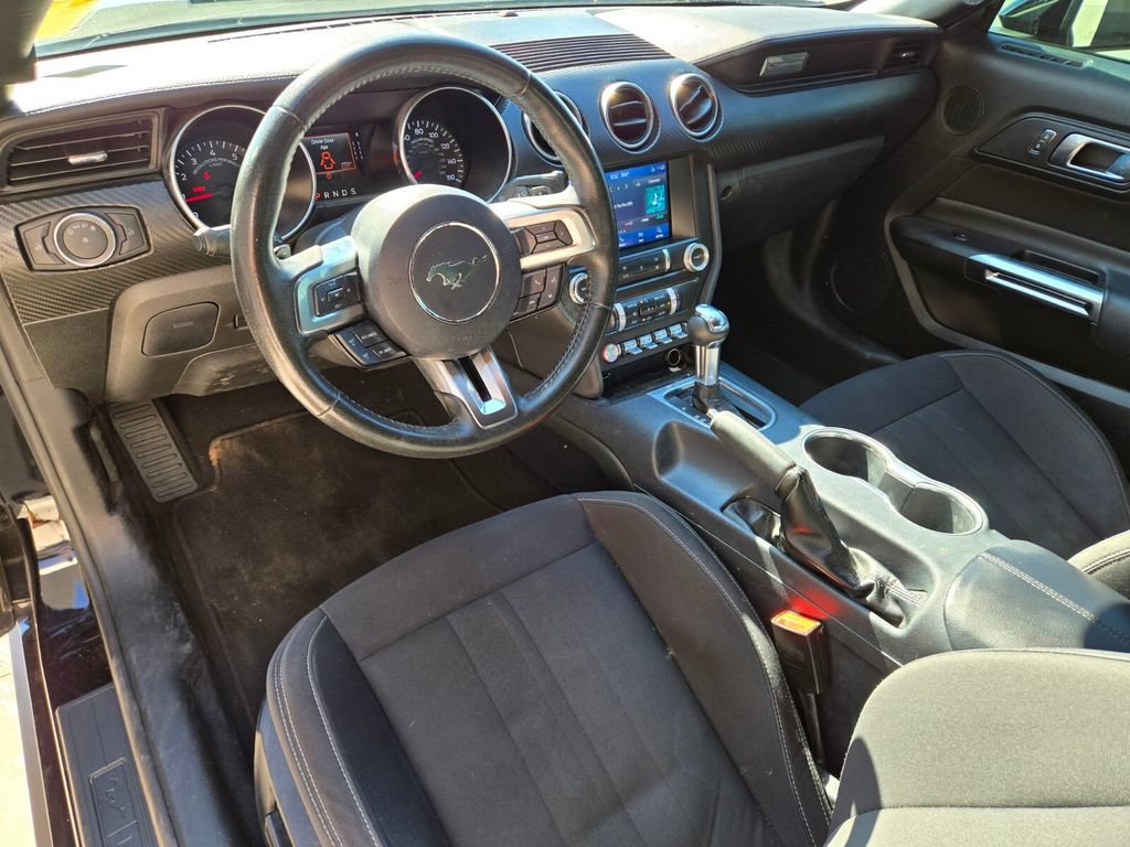 Used 2021 Ford Mustang Convertible w/ Equipment Group 101A RWD image 8