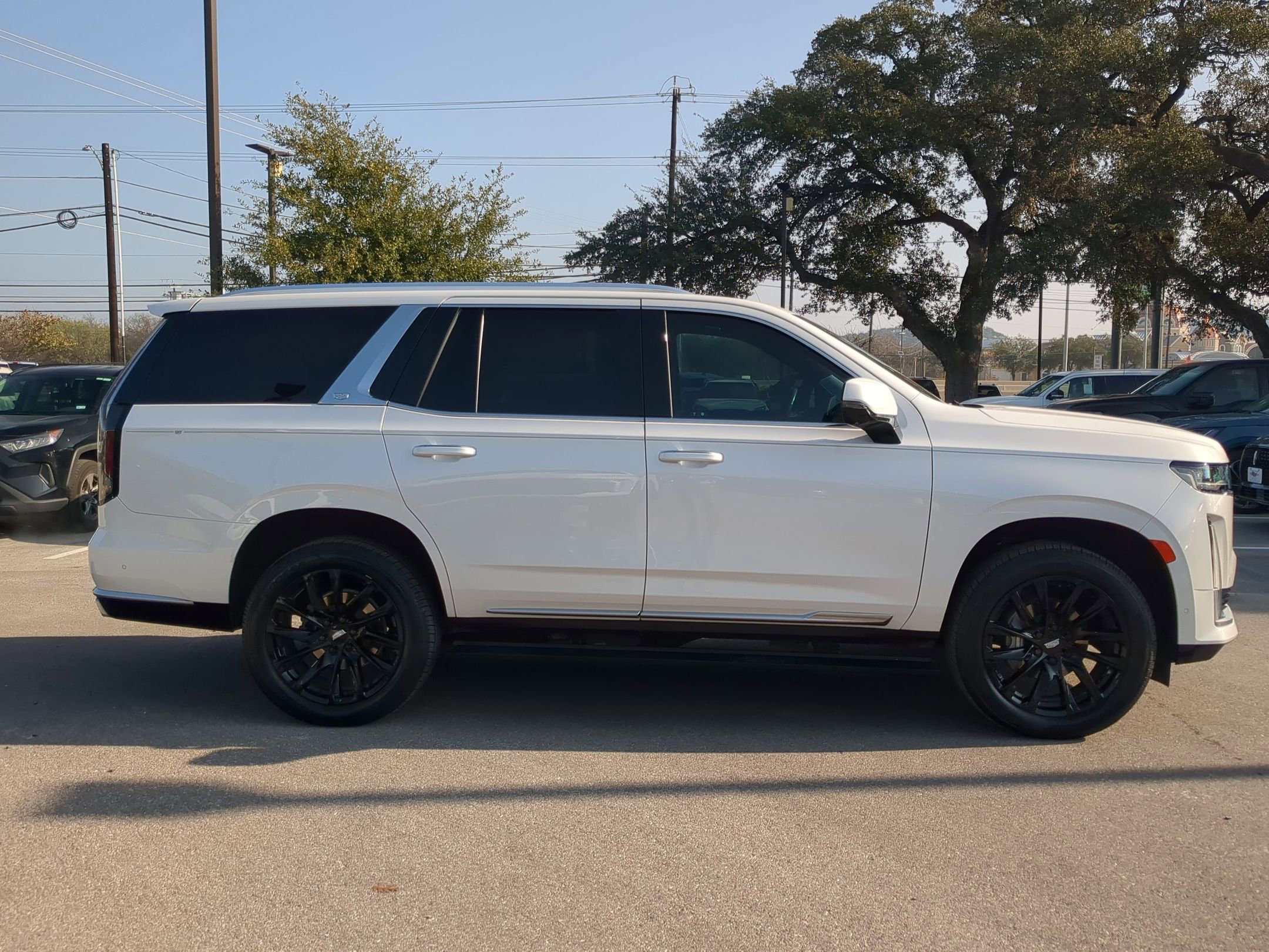 Used 2021 Cadillac Escalade Premium Luxury Platinum w/ LPO, Floor Liner Package image 2