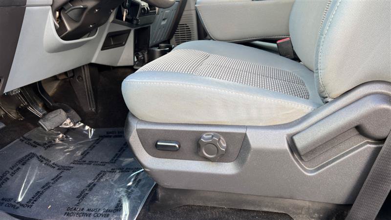 Used 2011 Ford F250 XLT w/ XLT Appearance Pkg AWD/4WD image 31