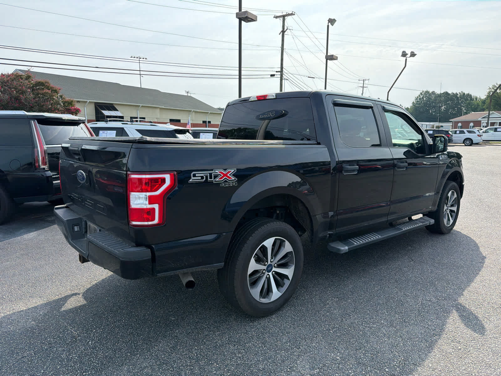 Used 2020 Ford F150 XL w/ Equipment Group 101A Mid AWD/4WD image 3