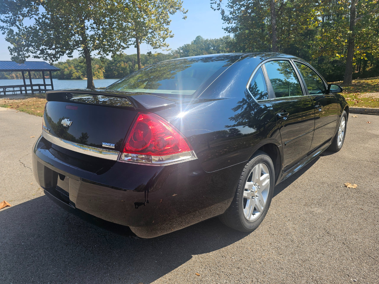 Used 2011 Chevrolet Impala LT image 6