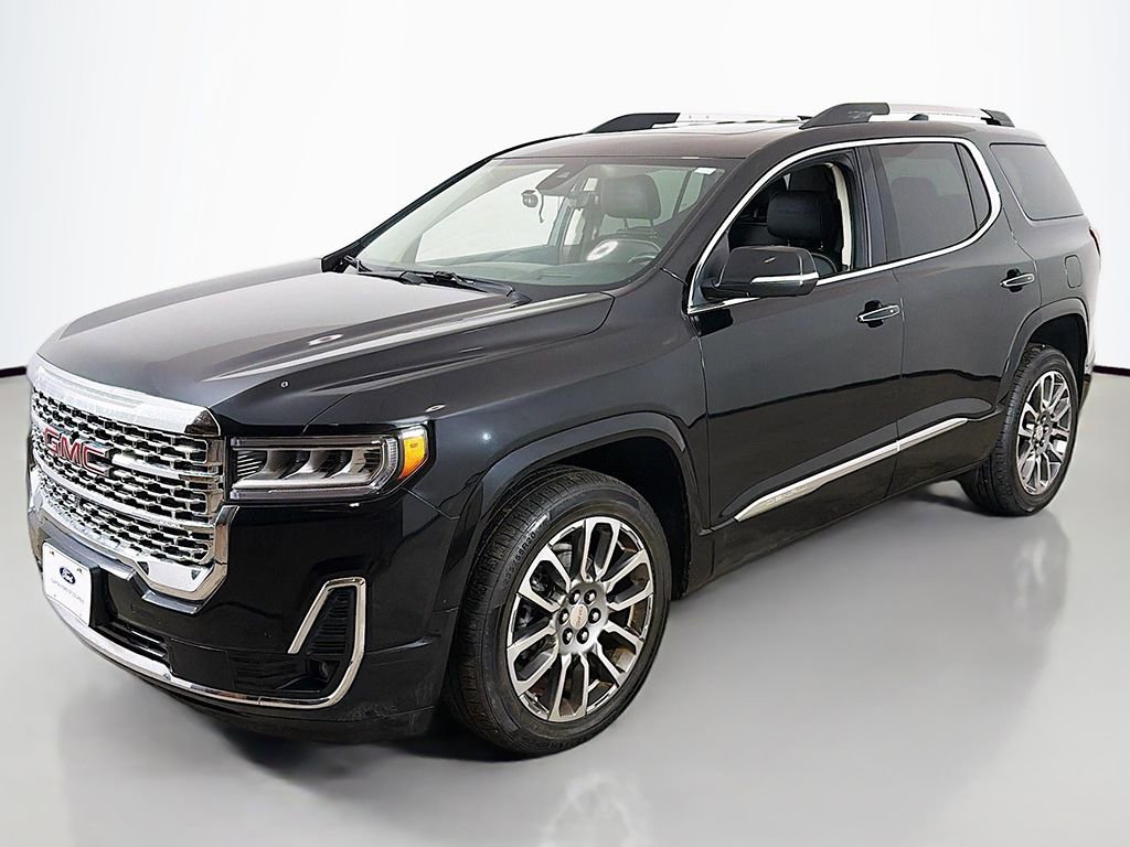 Used 2023 GMC Acadia Denali w/ Denali Ultimate Package image 13