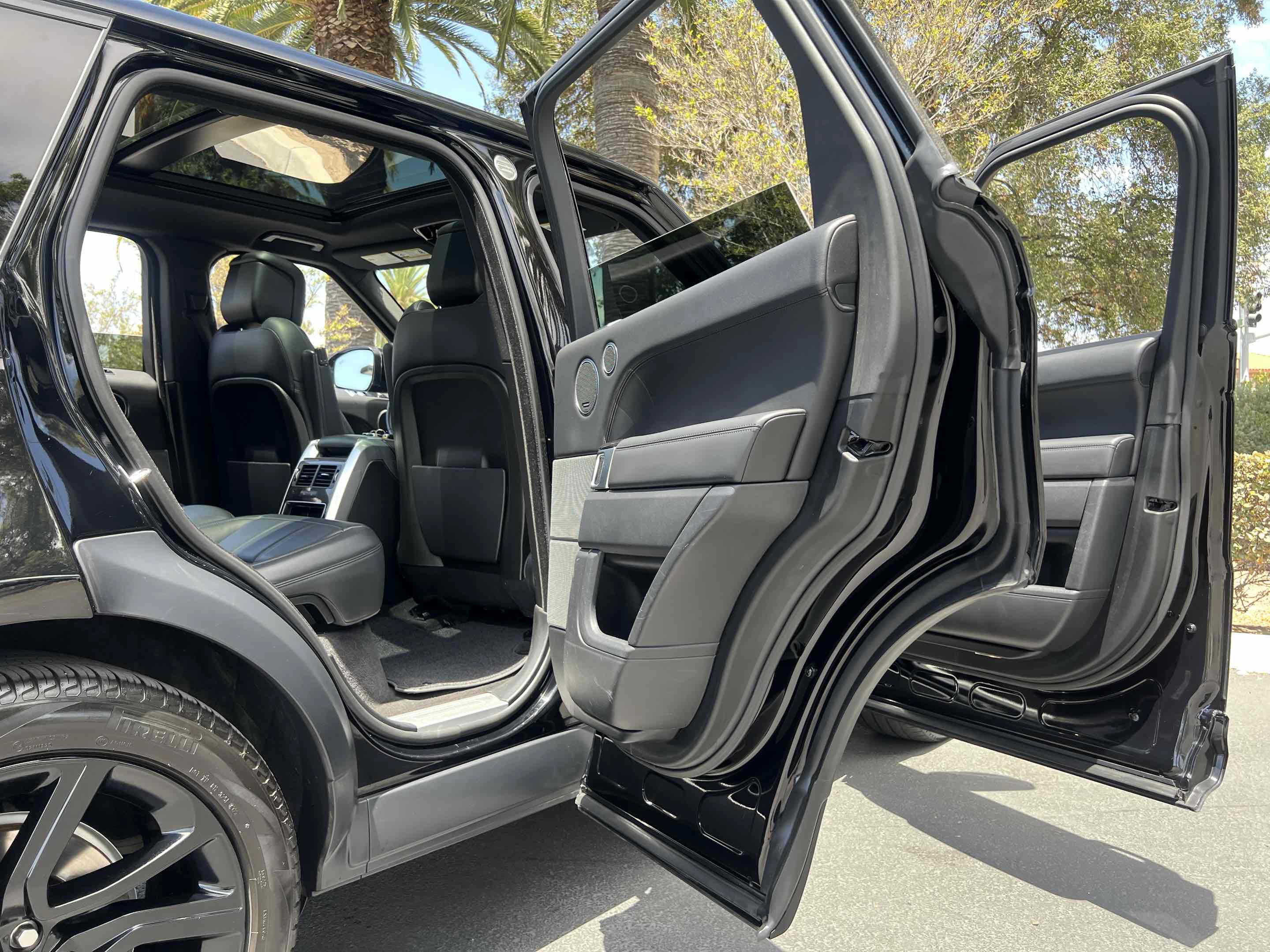 Used 2019 Land Rover Range Rover Sport HSE AWD/4WD image 62