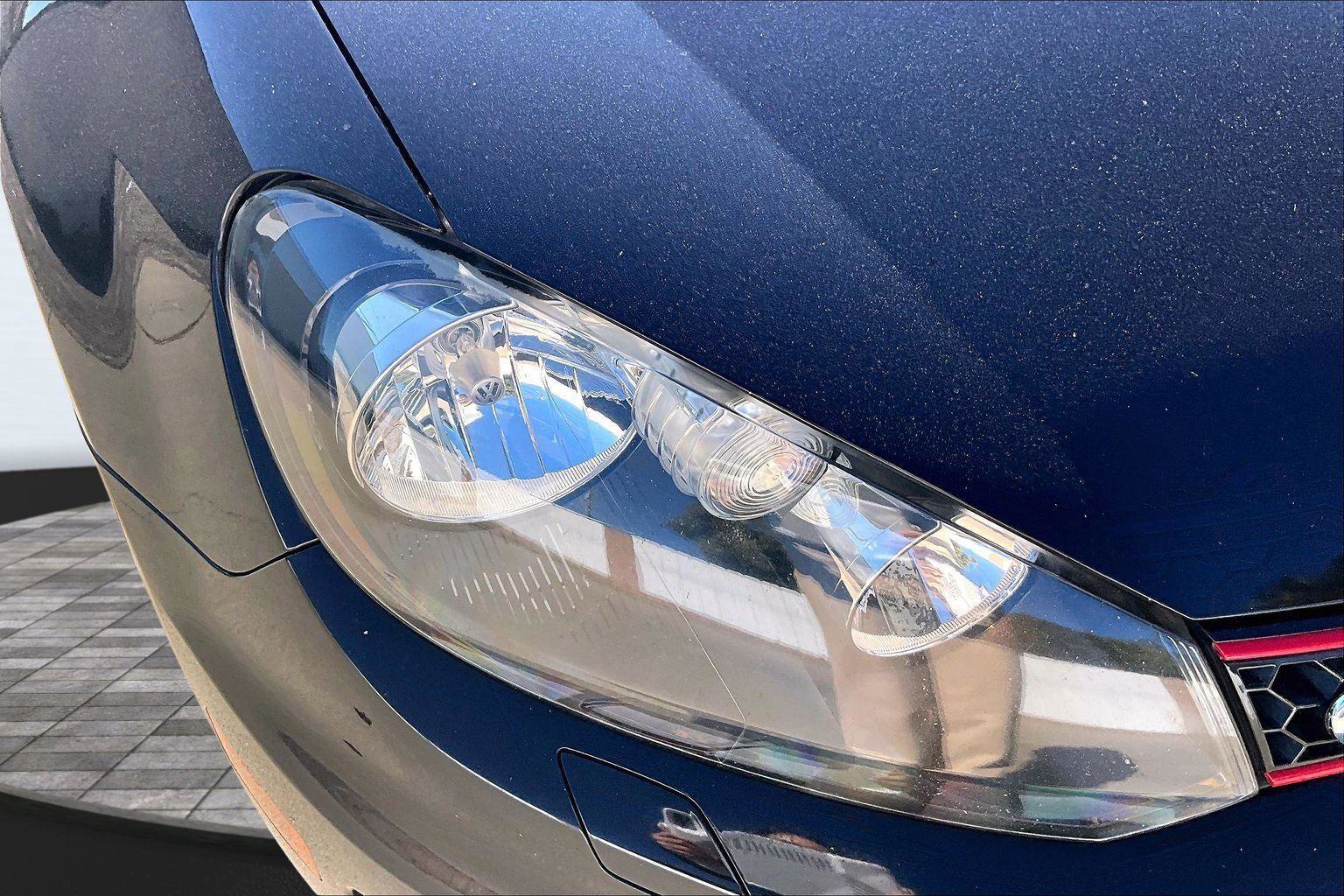 Used 2014 Volkswagen GTI Wolfsburg Edition image 28