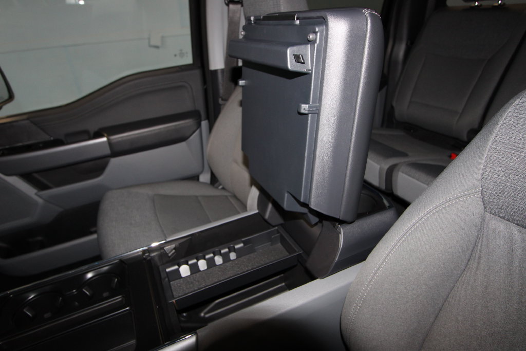 Used 2026 Ford F150 XLT w/ Equipment Group 302A MID AWD/4WD image 19