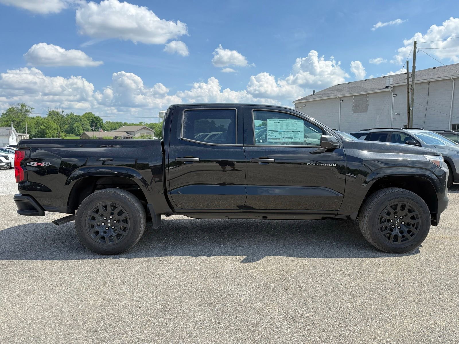 New 2026 Chevrolet Colorado W/T w/ WT Custom Package AWD/4WD image 8