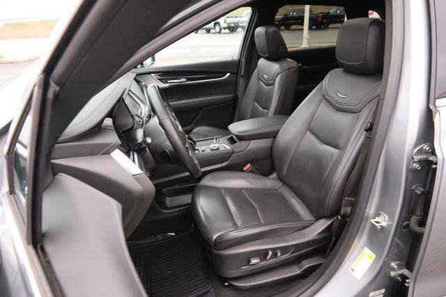 Used 2024 Cadillac XT5 Premium Luxury image 10