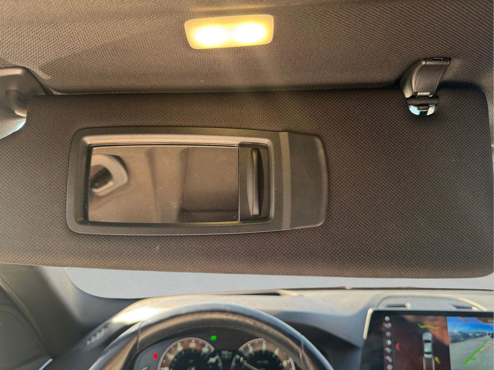 Used 2018 BMW 530i xDrive image 33