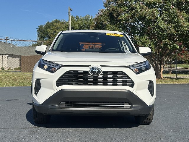 Certified 2025 Toyota RAV4 LE FWD image 3