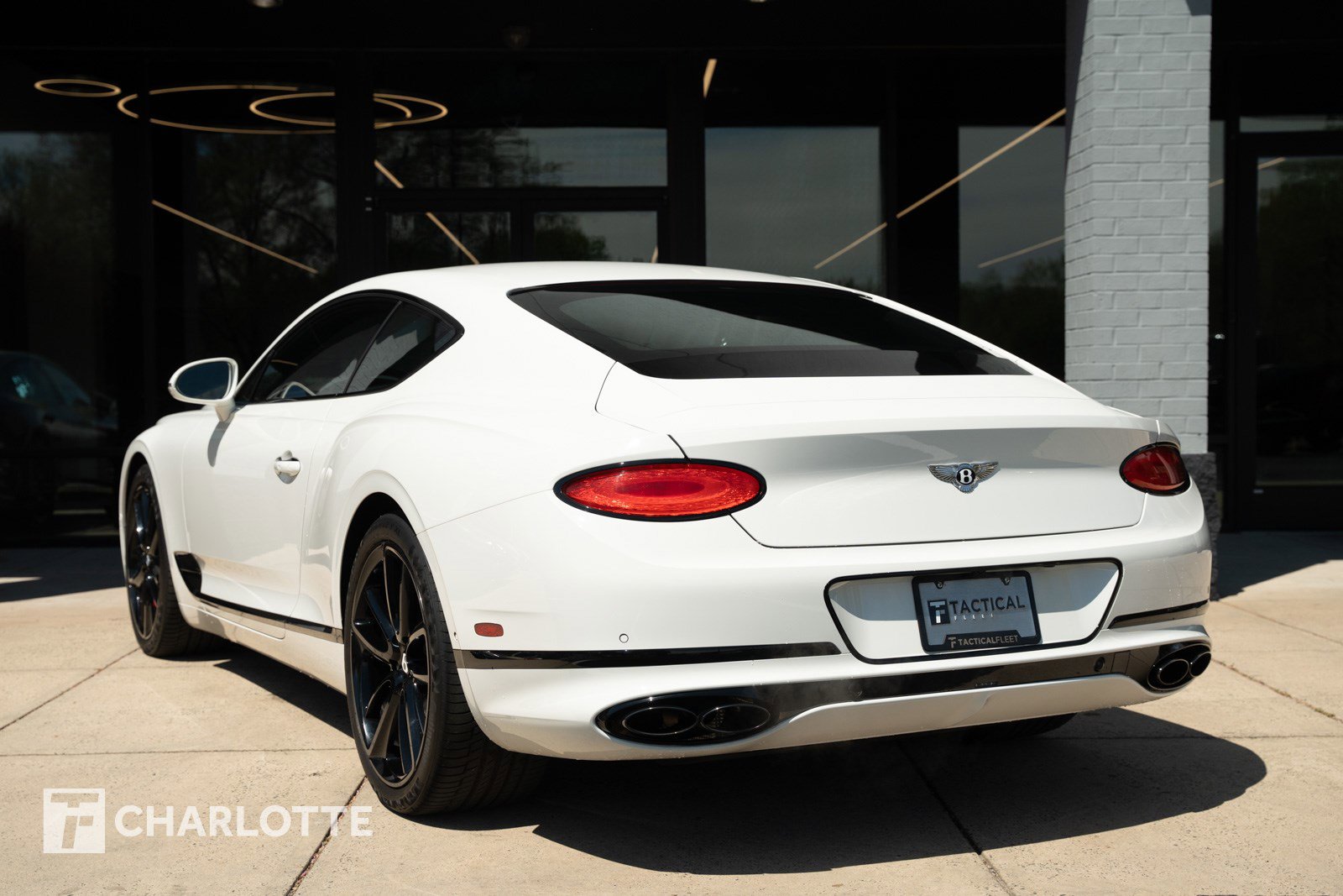 Used 2020 Bentley Continental GT V8 image 13