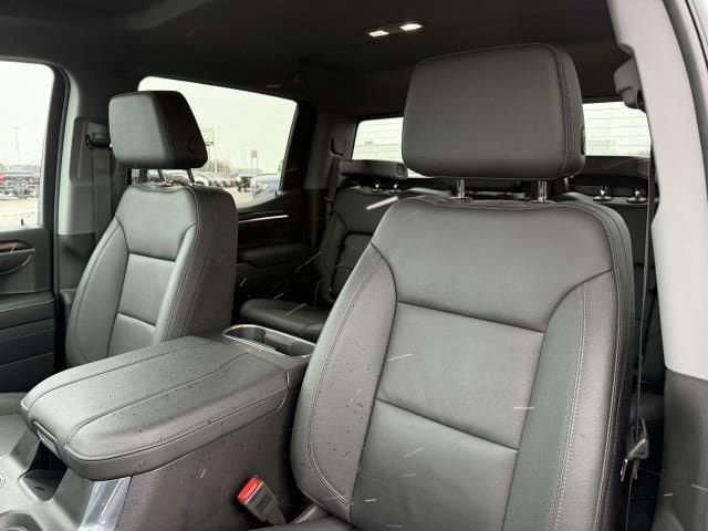 Used 2025 Chevrolet Silverado 1500 LT Trail Boss w/ Convenience Package II AWD/4WD image 14