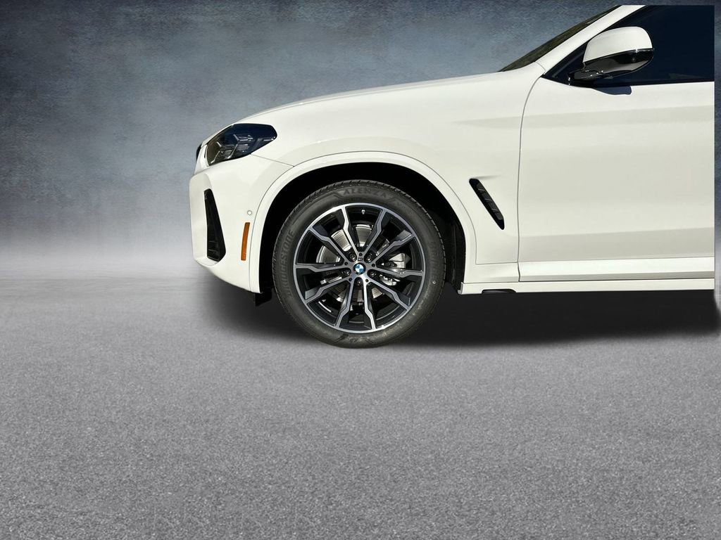 New 2025 BMW X4 xDrive30i w/ Premium Package image 12