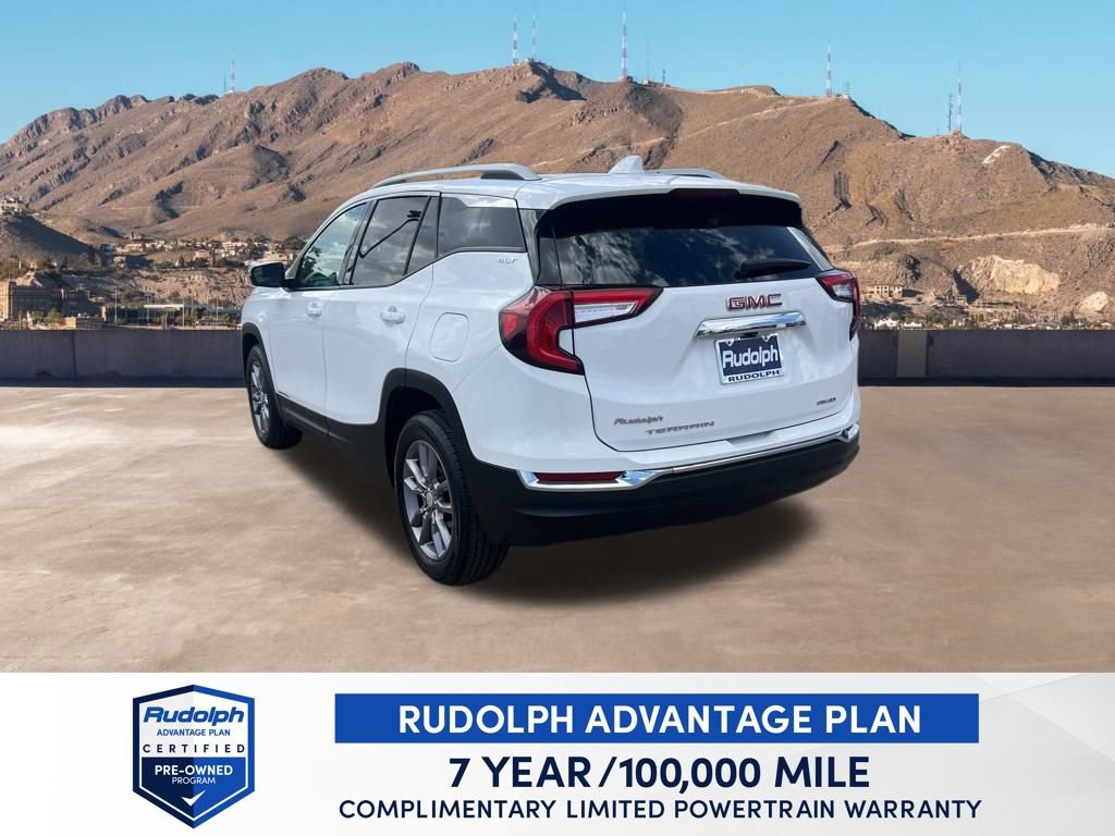 Used 2024 GMC Terrain SLT image 4