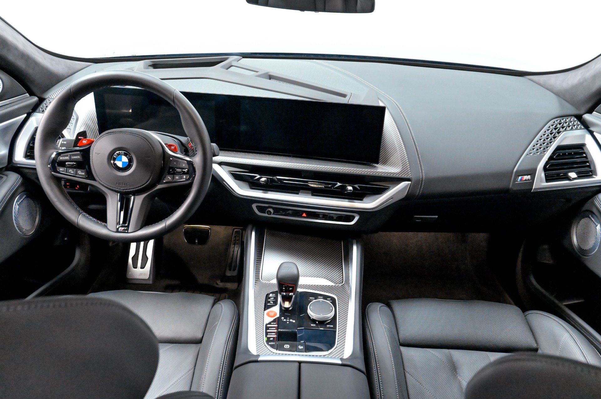 Used 2023 BMW XM AWD/4WD image 13