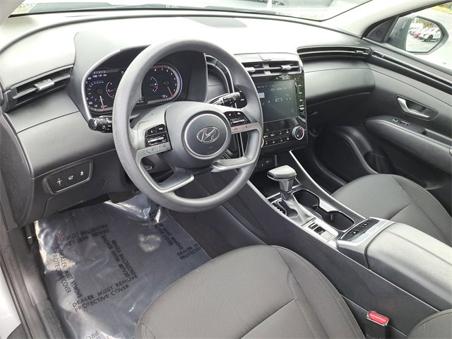 Used 2023 Hyundai Tucson SEL w/ Winter Package image 17