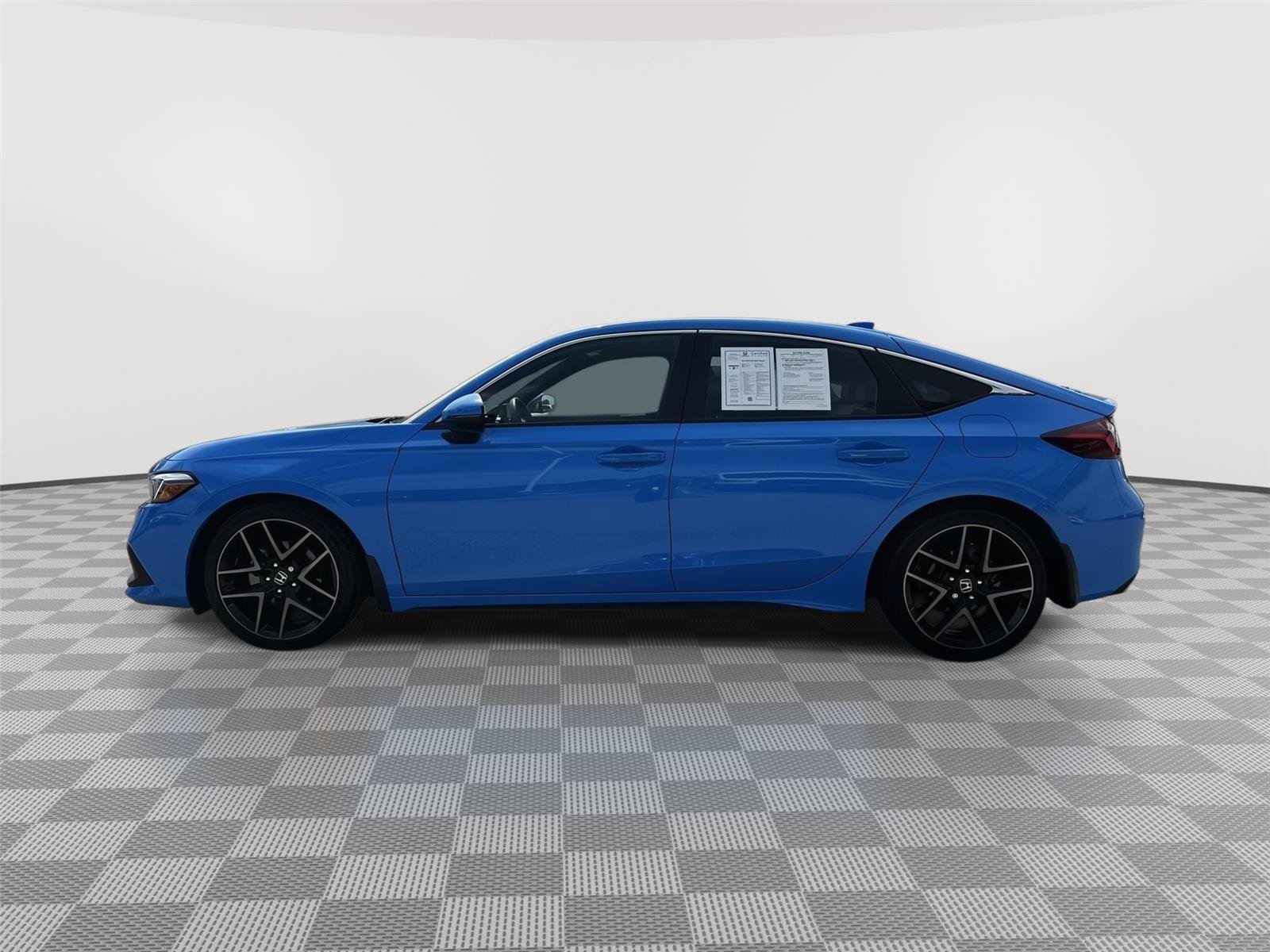 Certified 2023 Honda Civic Sport Touring image 3