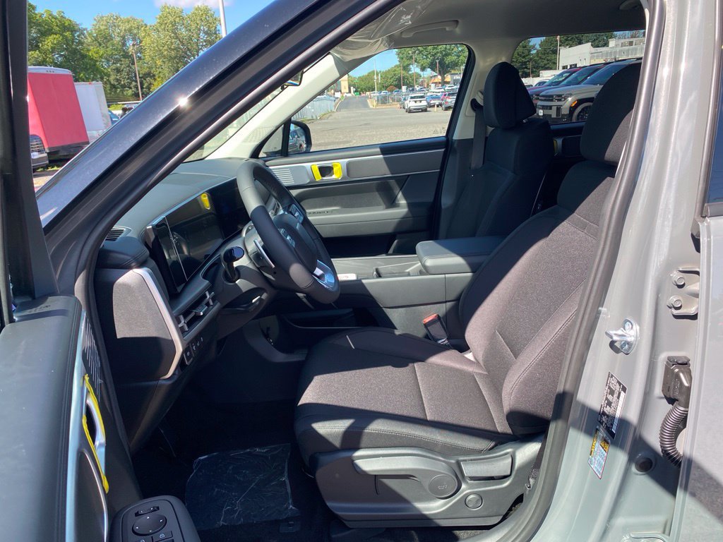 New 2027 Hyundai Santa Fe SE AWD/4WD image 12