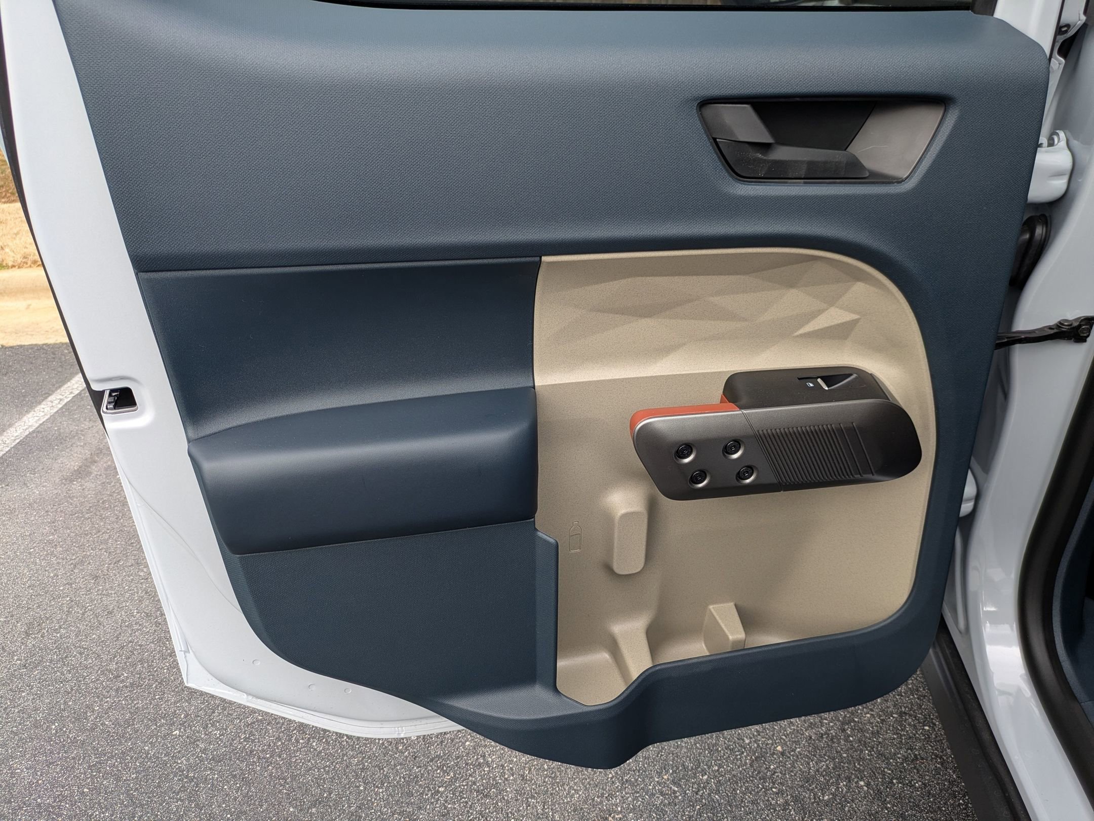 New 2026 Ford Maverick Lariat w/ 4K Tow Package image 25