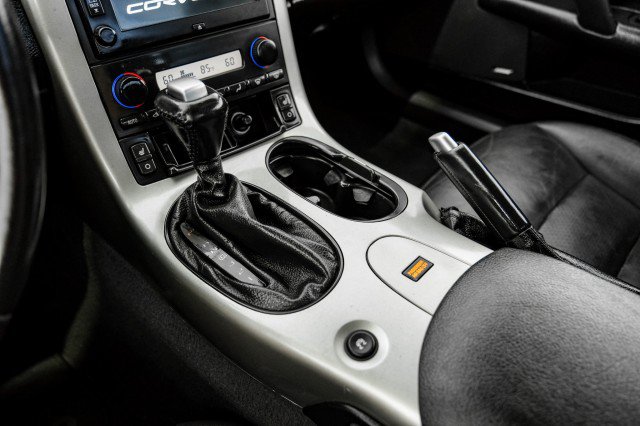 Used 2005 Chevrolet Corvette Convertible w/ Preferred Equipment Group RWD image 19