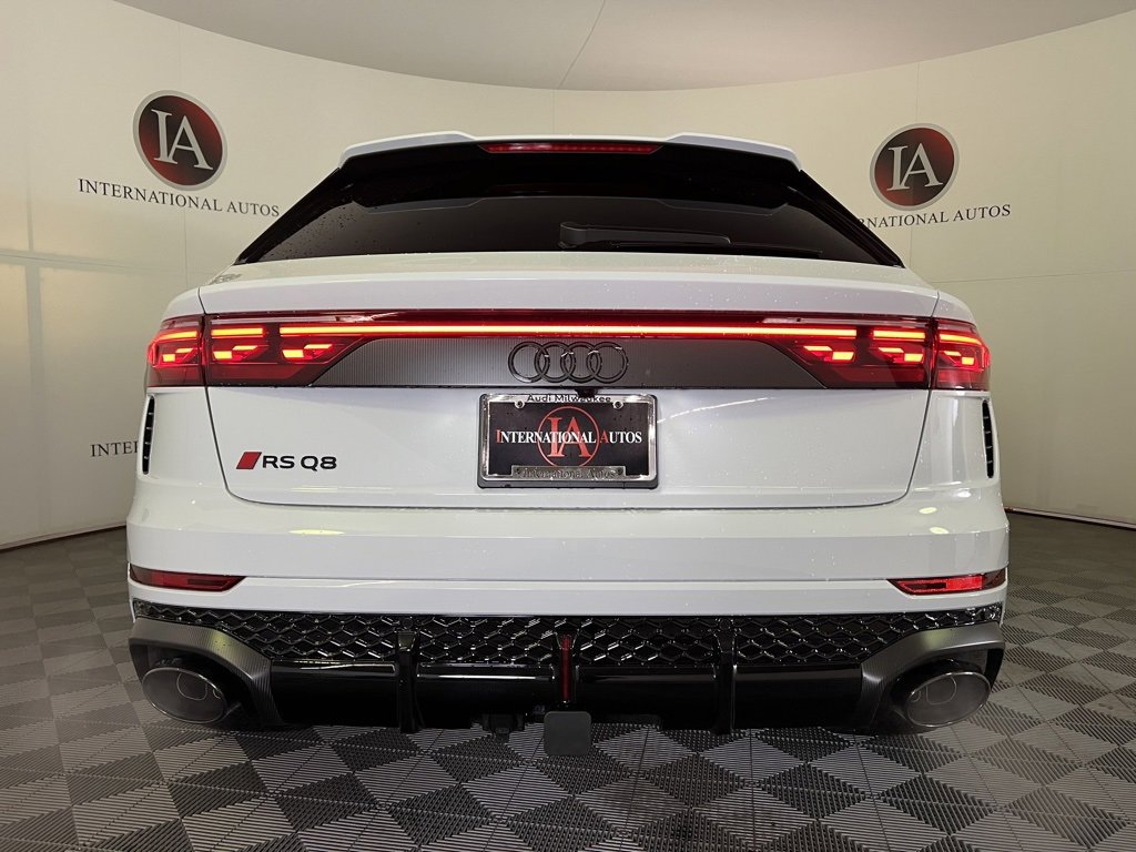 New 2026 Audi RS Q8 performance image 5